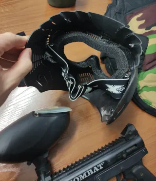 Pistola Paintball BT Combat + Accesorios