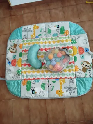 Gimnasio infantil 5 en 1 con 40 bolas