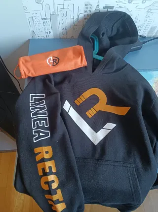 Chándal y estuche Alex Segura