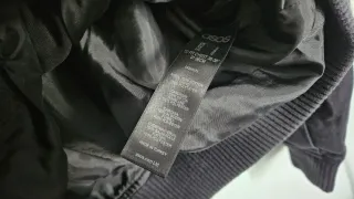 Chaqueta bomber ASOS negra