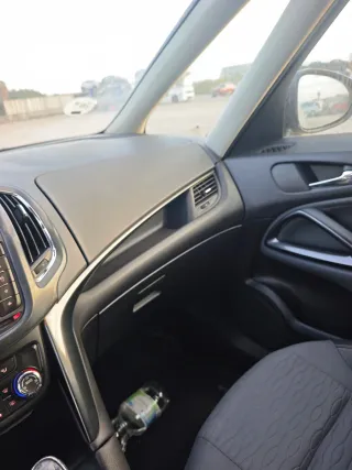 Opel Zafira tourer 2.0 165cv automatica 7 plazas