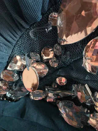 Vestido de noche azul verdoso