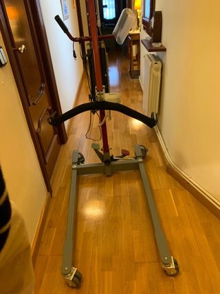 Grúa de sedestación Solmats SDN hasta 150 kg – Com