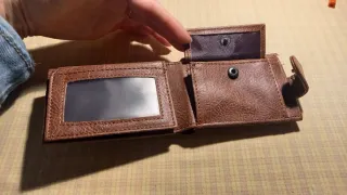 Cartera de hombre de cuero marrón Nueva