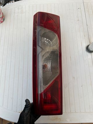 Piloto trasero derecho CITROËN JUMPY II