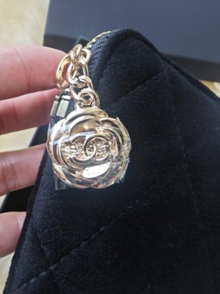 Neceser Chanel Negro y Dorado