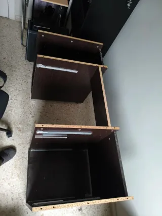 Mesa escritorio con cajonera