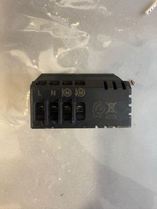 Interruptor persiana Simo 100