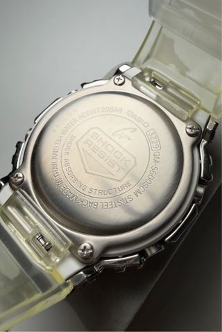 Casio G-Shock GM-5600SCM-1ER Camuflaje