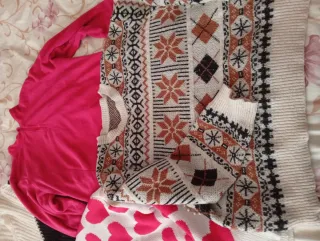 Lote 4 jerseys mujer talla L 44