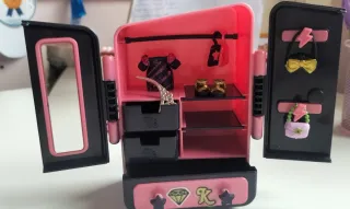 Armario KookyLoos + Muñeca