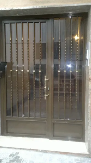 CERRAJERIA Y HERRERIA EN GENERAL