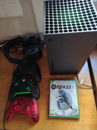 Xbox Series X + FIFA 23 + Mandos