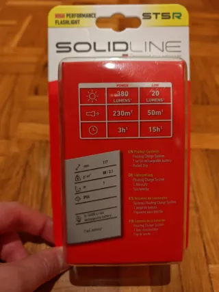 Linterna LED SOLIDLINE ST5R Alta Potencia