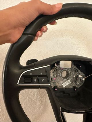 Volante Seat Leon/Ateca/Arona DSG con Paddle