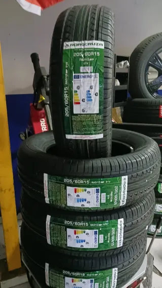 205/60 R15 91V ROADCRUZA RA-510