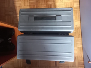 Caja de herramientas organizadora gris