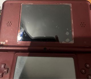 Nintendo DS XL Roja + Funda, Cargador, Lápiz y 2 J