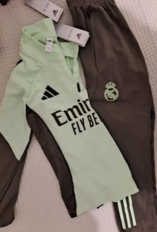 Chandal Adidas Real Madrid Niño 25/26