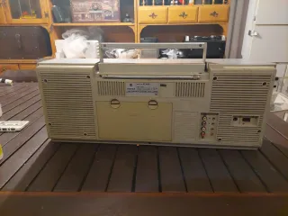 Radio Cassette Silver Doble vintage