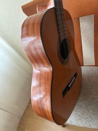 Guitarra M.G Contreras Clásica