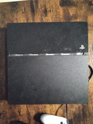 PS4 (PlayStation 4) 1 TB con 2 controller DualShock