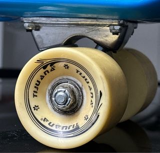Skate Tijuana Azul Ruedas Amarillas