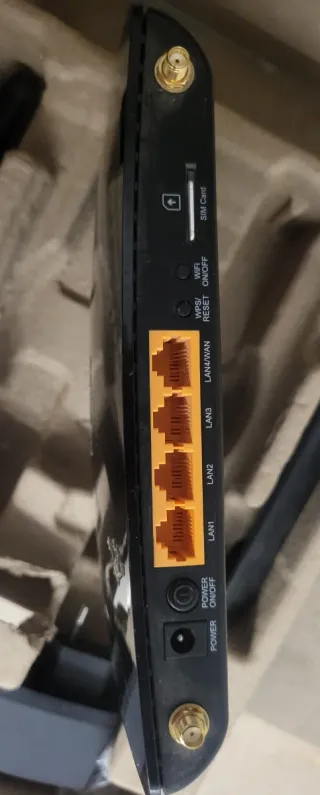 TP-Link Router MR200 con Ranura para SIM