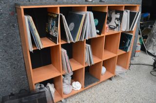 Mueble para vinilos estilo Kallax