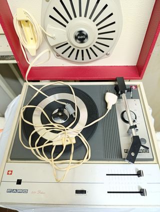 Giradischi Anni '70 Rosso e Giallo