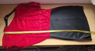 Vestido de fiesta lentejuelas rojo y negro