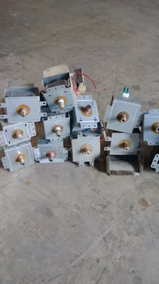 Magnetrón para microondas