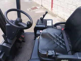 Carretilla elevadora Komatsu FB18