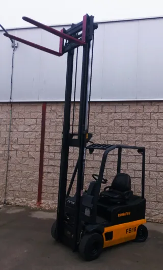 Carretilla elevadora Komatsu FB18