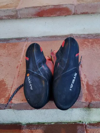 Pies de gato Five Ten Adidas Dragón LC T42