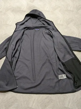 Patagonia lightweight full zip hoodie grey M
