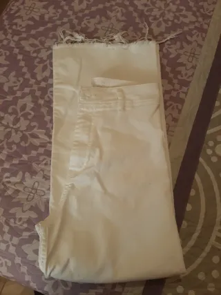 Pantalones blancos talla 32