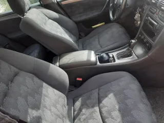 Mercedes-Benz Clase C 2004