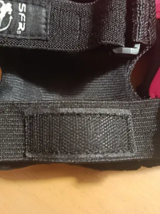 Protecciones Patinaje SFR Rosa