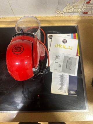 Cafetera Dolce Gusto Piccolo XS Roja