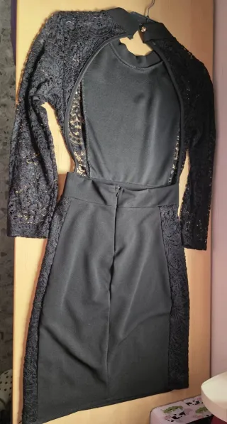 Vestido negro encaje manga larga