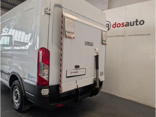 130CV- ISOTERMO CON  FRIO Y RAMPA ELEVADORA