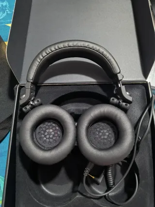 Controladora DJ Pioneer DDJ-FLX4 y accesorios