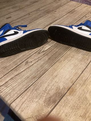 Zapatos niño Jordan talla 34