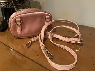 2 Bolsos/Monedero rosa acolchado
