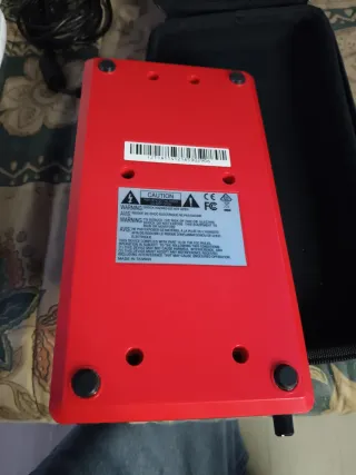 Mesa DJ Akai Profesional Serato AMX