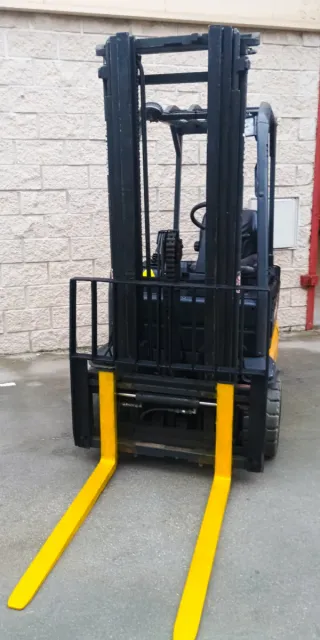 Carretilla elevadora eléctrica Komatsu FB18