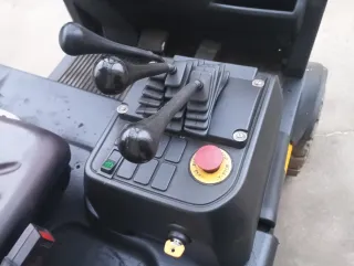 Carretilla elevadora eléctrica Komatsu FB18