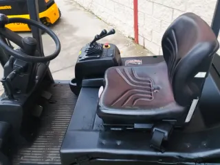 Carretilla elevadora eléctrica Komatsu FB18