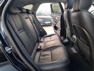 Range Rover Velar 2.0D D240 SE 4WD Auto